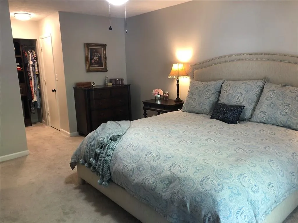 1502 Woodcliff Drive, Sandy Springs, Georgia 30350, 2 Bedrooms Bedrooms, ,1 BathroomBathrooms,Residential,Sold,1502 Woodcliff Drive,6621081