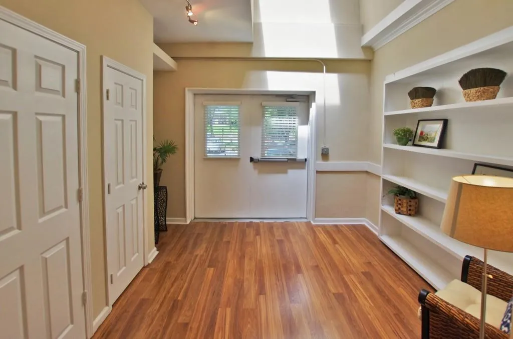 1031 State Street Nw Unit 208, Atlanta, Georgia 30318, 2 Bedrooms Bedrooms, ,2 BathroomsBathrooms,Residential,Sold,1031 State Street Nw Unit 208,6024387