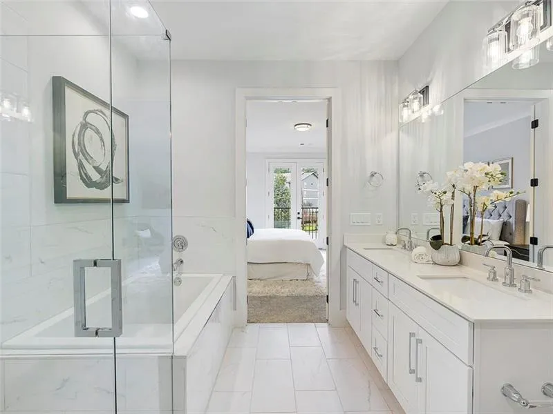 6890 Peachtree Dunwoody Road Unit 102, Sandy Springs, Georgia 30328, 2 Bedrooms Bedrooms, ,2 BathroomsBathrooms,Residential,Sold,6890 Peachtree Dunwoody Road Unit 102,7160570 6890 Peachtree Dunwoody Road Unit 102, Sandy Springs, Georgia 30328, 2 Bedrooms Bedrooms, ,2 BathroomsBathrooms,Residential,Sold,6890 Peachtree Dunwoody Road Unit 102,7160570