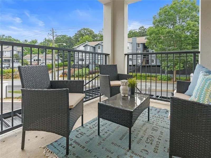 6890 Peachtree Dunwoody Road Unit 102, Sandy Springs, Georgia 30328, 2 Bedrooms Bedrooms, ,2 BathroomsBathrooms,Residential,Sold,6890 Peachtree Dunwoody Road Unit 102,7160570 6890 Peachtree Dunwoody Road Unit 102, Sandy Springs, Georgia 30328, 2 Bedrooms Bedrooms, ,2 BathroomsBathrooms,Residential,Sold,6890 Peachtree Dunwoody Road Unit 102,7160570