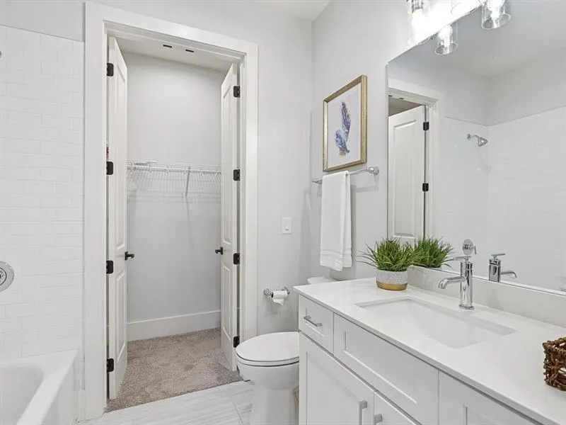 6890 Peachtree Dunwoody Road Unit 102, Sandy Springs, Georgia 30328, 2 Bedrooms Bedrooms, ,2 BathroomsBathrooms,Residential,Sold,6890 Peachtree Dunwoody Road Unit 102,7160570 6890 Peachtree Dunwoody Road Unit 102, Sandy Springs, Georgia 30328, 2 Bedrooms Bedrooms, ,2 BathroomsBathrooms,Residential,Sold,6890 Peachtree Dunwoody Road Unit 102,7160570