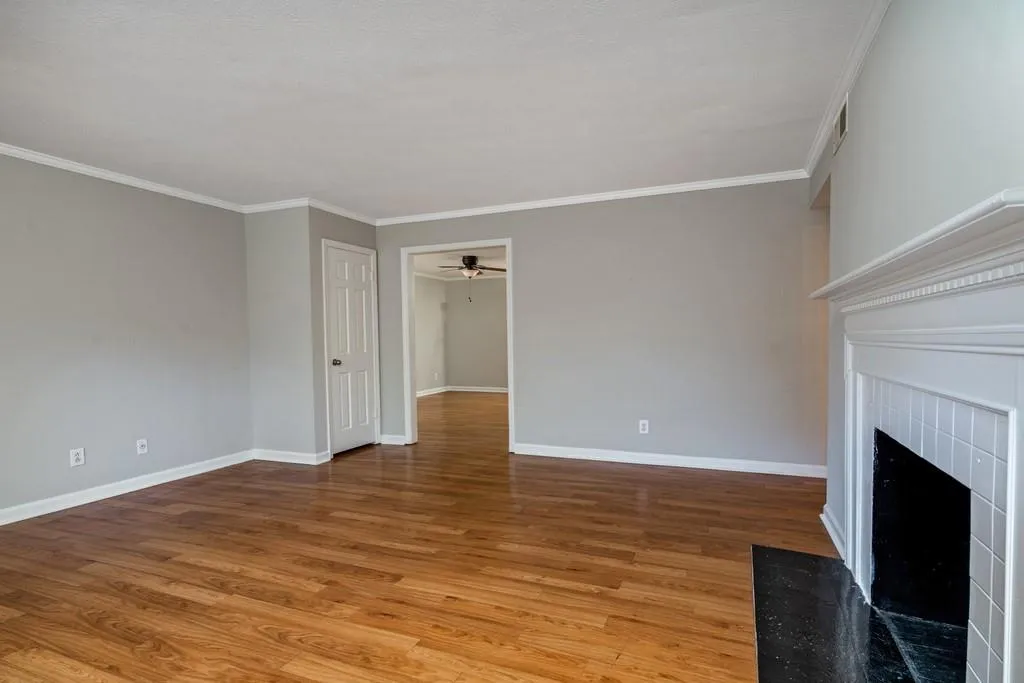 275 Winding River Drive Unit F, Sandy Springs, Georgia 30350, 2 Bedrooms Bedrooms, ,2 BathroomsBathrooms,Residential,Sold,275 Winding River Drive Unit F,6875737