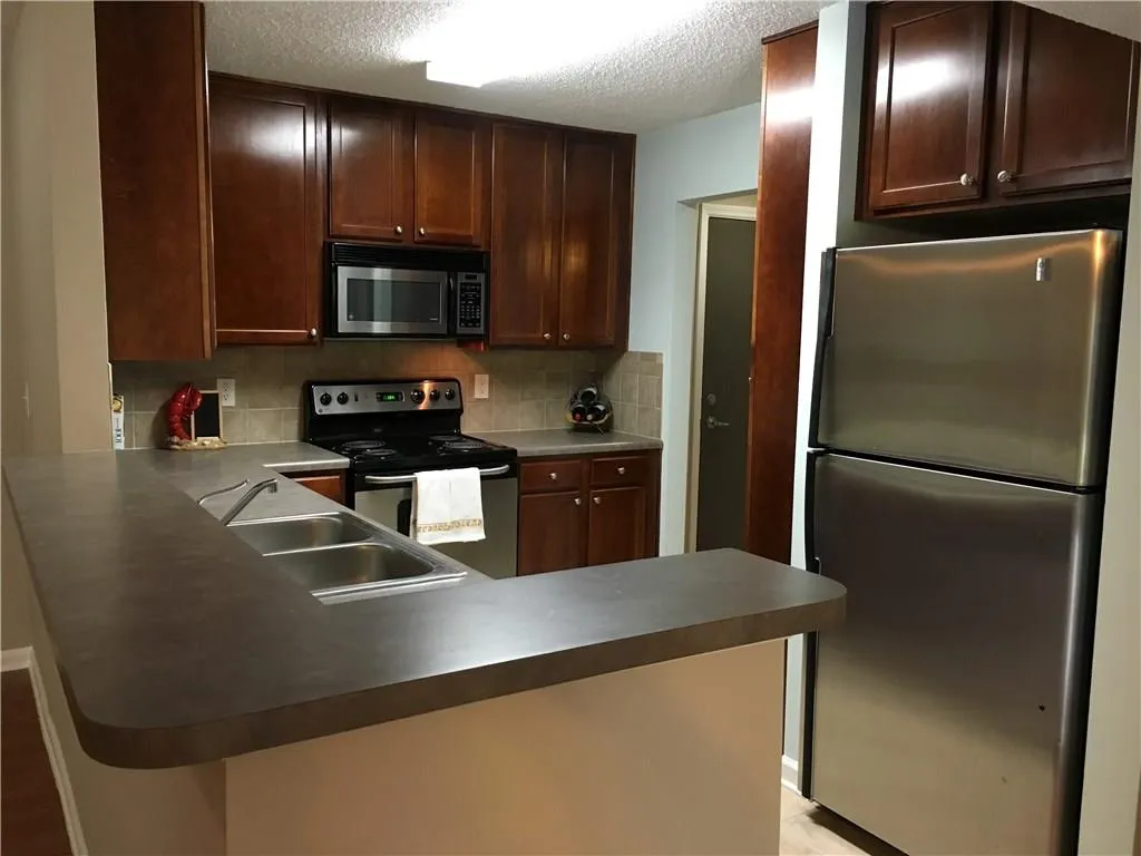 3650 Ashford Dunwoody Road Unit 416, Brookhaven, Georgia 30319, 2 Bedrooms Bedrooms, ,1 BathroomBathrooms,Residential,Sold,3650 Ashford Dunwoody Road Unit 416,5674475