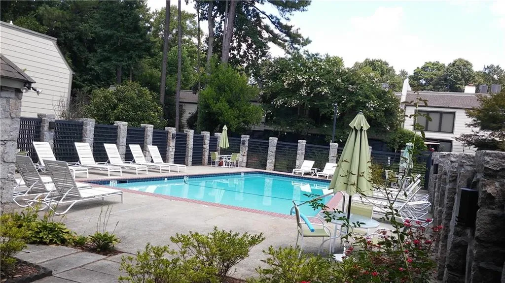 71 Forrest Place, Sandy Springs, Georgia 30328, 3 Bedrooms Bedrooms, ,2 BathroomsBathrooms,Residential,Sold,71 Forrest Place,5602867