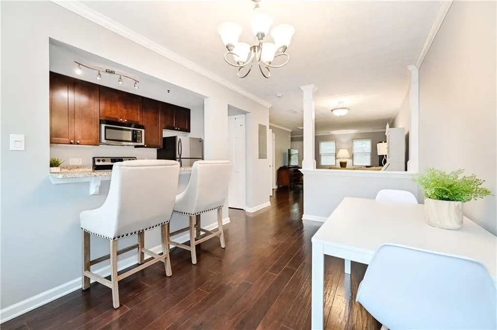 145 N River Drive Unit H, Sandy Springs, Georgia 30350, 2 Bedrooms Bedrooms, ,2 BathroomsBathrooms,Residential,Sold,145 N River Drive Unit H,6739520