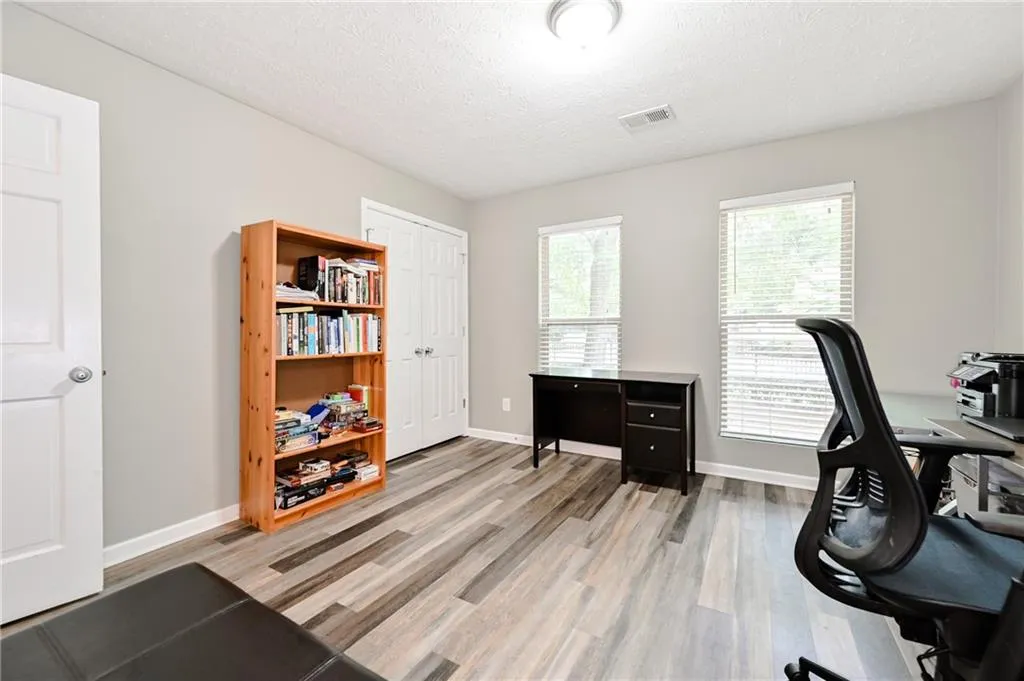 145 N River Drive Unit H, Sandy Springs, Georgia 30350, 2 Bedrooms Bedrooms, ,2 BathroomsBathrooms,Residential,Sold,145 N River Drive Unit H,6739520