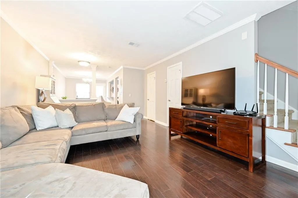 145 N River Drive Unit H, Sandy Springs, Georgia 30350, 2 Bedrooms Bedrooms, ,2 BathroomsBathrooms,Residential,Sold,145 N River Drive Unit H,6739520