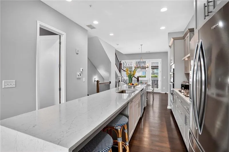 6607 Sterling Drive Unit 07, Sandy Springs, Georgia 30328, 2 Bedrooms Bedrooms, ,2 BathroomsBathrooms,Residential,Sold,6607 Sterling Drive Unit 07,7716367