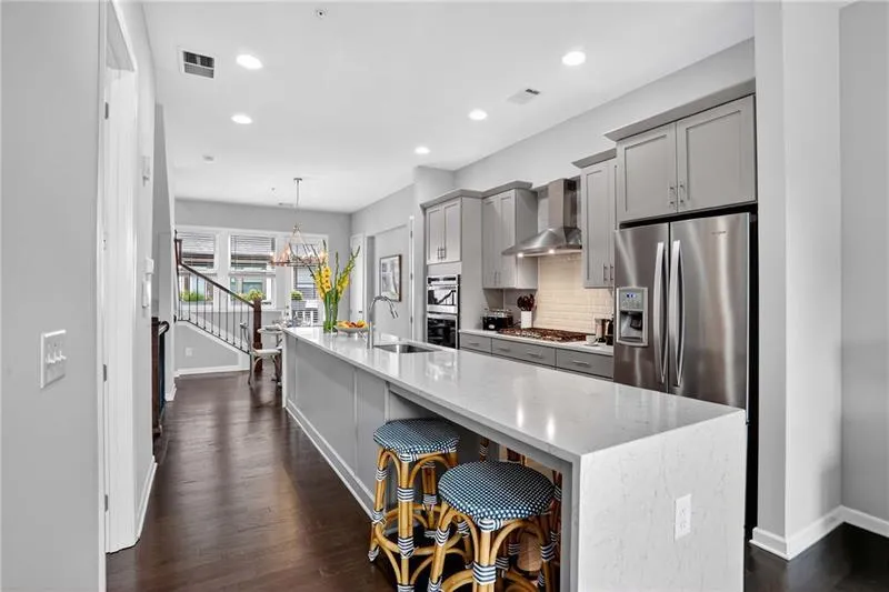 6607 Sterling Drive Unit 07, Sandy Springs, Georgia 30328, 2 Bedrooms Bedrooms, ,2 BathroomsBathrooms,Residential,Sold,6607 Sterling Drive Unit 07,7716367