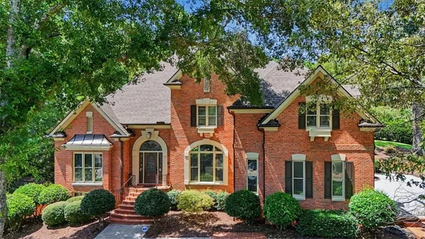 490 Waterford Drive, Cartersville, Georgia 30120