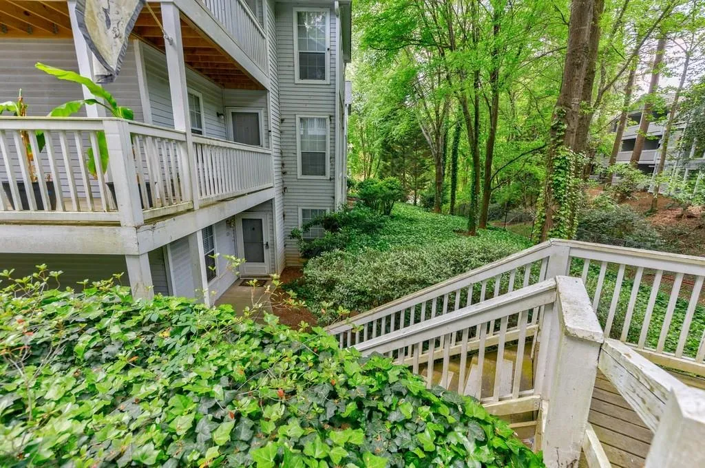 1106 Gettysburg Place, Sandy Springs, Georgia 30350, 2 Bedrooms Bedrooms, ,2 BathroomsBathrooms,Residential,Sold,1106 Gettysburg Place,6872975