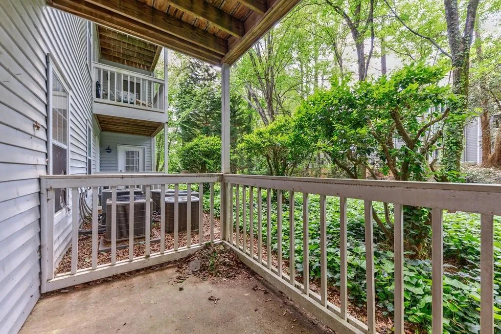 1106 Gettysburg Place, Sandy Springs, Georgia 30350, 2 Bedrooms Bedrooms, ,2 BathroomsBathrooms,Residential,Sold,1106 Gettysburg Place,6872975