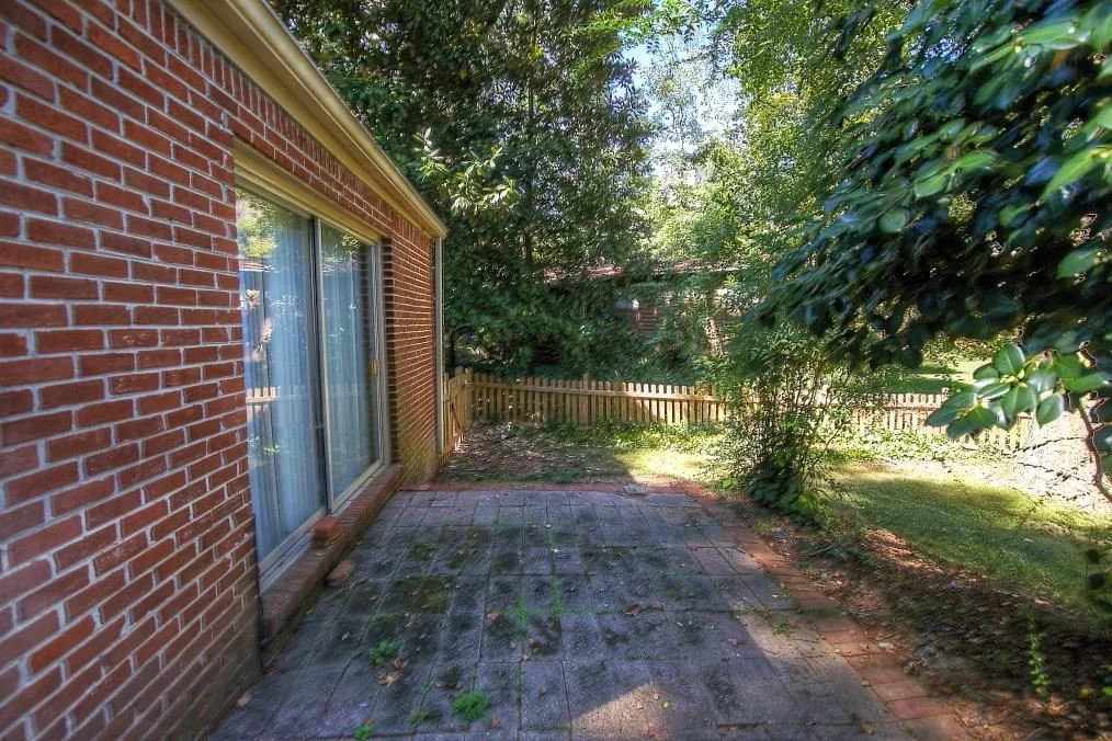 6215 Hunting Creek Road, Atlanta, Georgia 30328, 3 Bedrooms Bedrooms, ,2 BathroomsBathrooms,Residential,Sold,6215 Hunting Creek Road,5752718