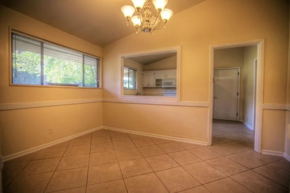 6215 Hunting Creek Road, Atlanta, Georgia 30328, 3 Bedrooms Bedrooms, ,2 BathroomsBathrooms,Residential,Sold,6215 Hunting Creek Road,5752718