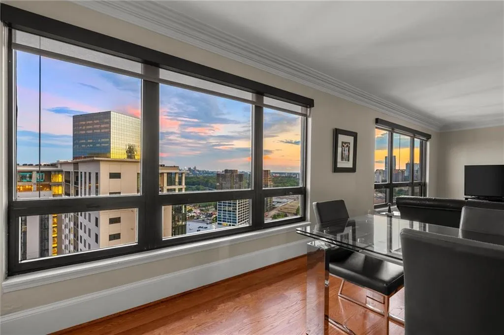 3481 Lakeside Drive Ne Unit P203, Atlanta, Georgia 30326, 2 Bedrooms Bedrooms, ,2 BathroomsBathrooms,Residential,For Sale,3481 Lakeside Drive Ne Unit P203,7623429