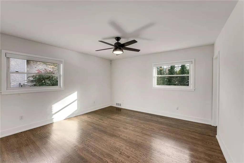 705 Glenforest Road, Atlanta, Georgia 30328, 4 Bedrooms Bedrooms, ,3 BathroomsBathrooms,Residential,Sold,705 Glenforest Road,7503397