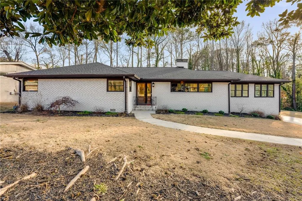705 Glenforest Road, Atlanta, Georgia 30328, 4 Bedrooms Bedrooms, ,3 BathroomsBathrooms,Residential,Sold,705 Glenforest Road,7503397