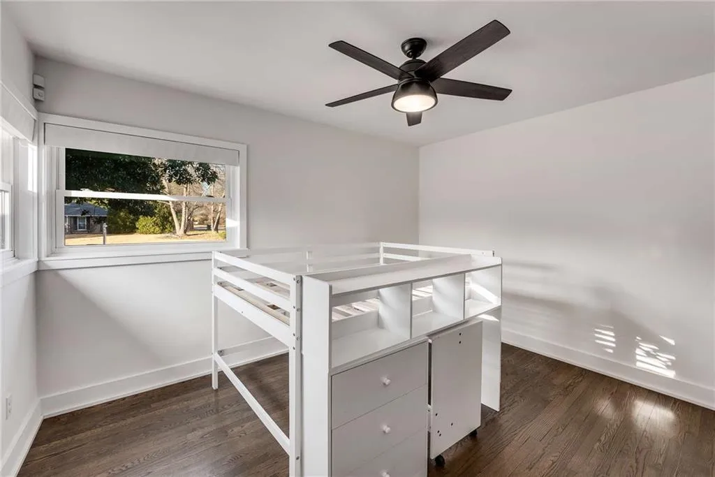 705 Glenforest Road, Atlanta, Georgia 30328, 4 Bedrooms Bedrooms, ,3 BathroomsBathrooms,Residential,Sold,705 Glenforest Road,7503397