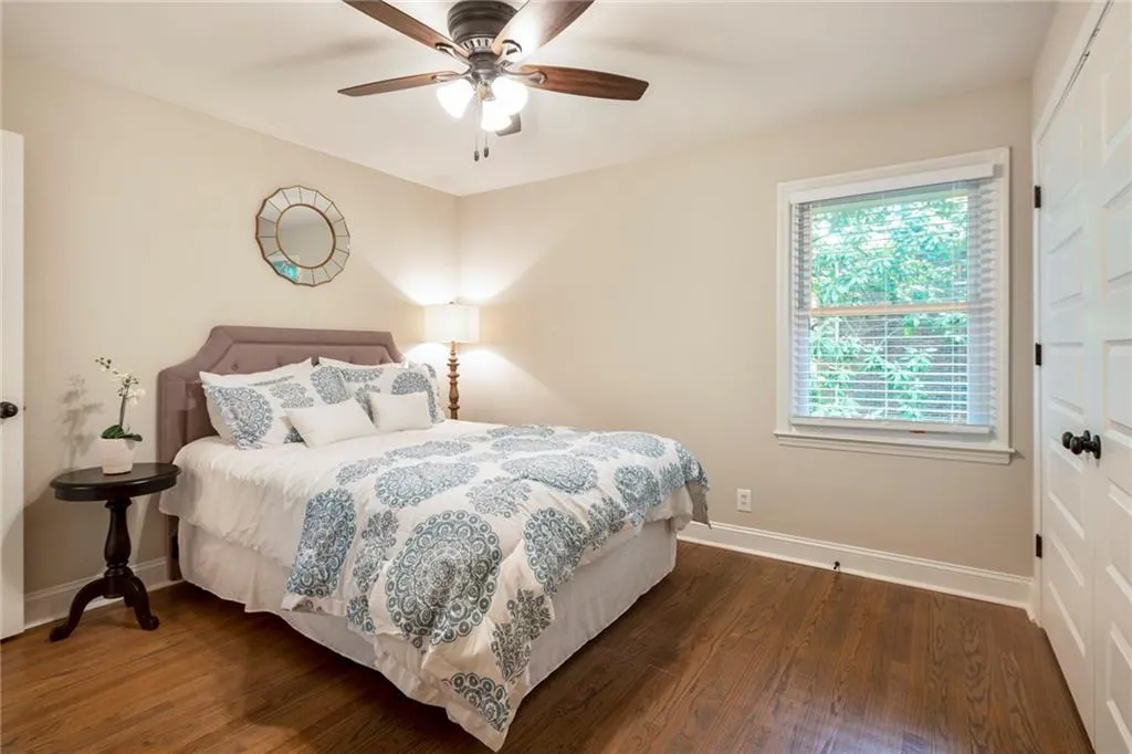 780 Starlight Lane, Sandy Springs, Georgia 30342, 5 Bedrooms Bedrooms, ,3 BathroomsBathrooms,Residential,Sold,780 Starlight Lane,6701758