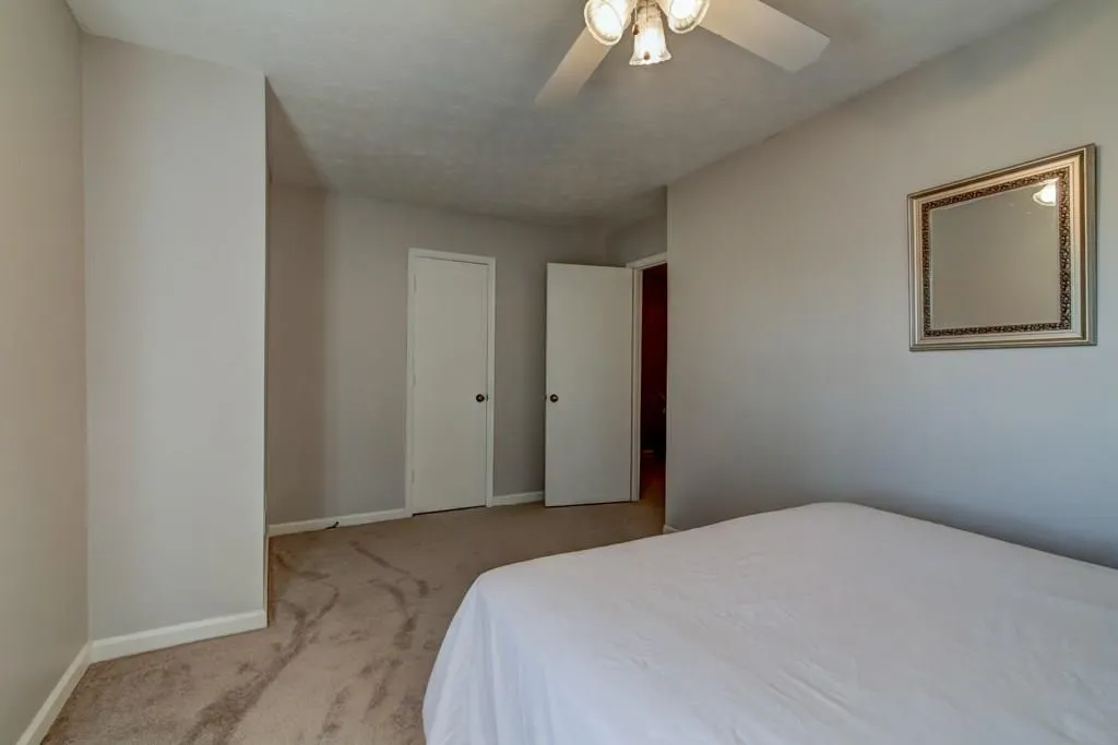 7750 Roswell Road Unit 5h, Sandy Springs, Georgia 30350, 2 Bedrooms Bedrooms, ,1 BathroomBathrooms,Residential,Sold,7750 Roswell Road Unit 5h,5965489