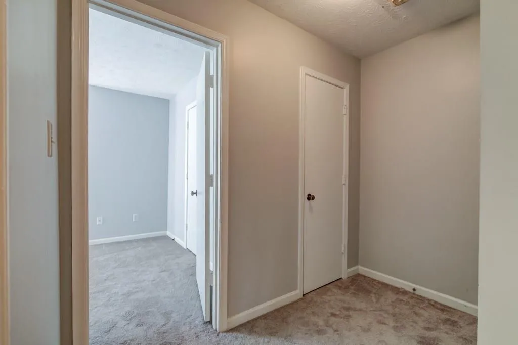 7750 Roswell Road Unit 5h, Sandy Springs, Georgia 30350, 2 Bedrooms Bedrooms, ,1 BathroomBathrooms,Residential,Sold,7750 Roswell Road Unit 5h,5965489