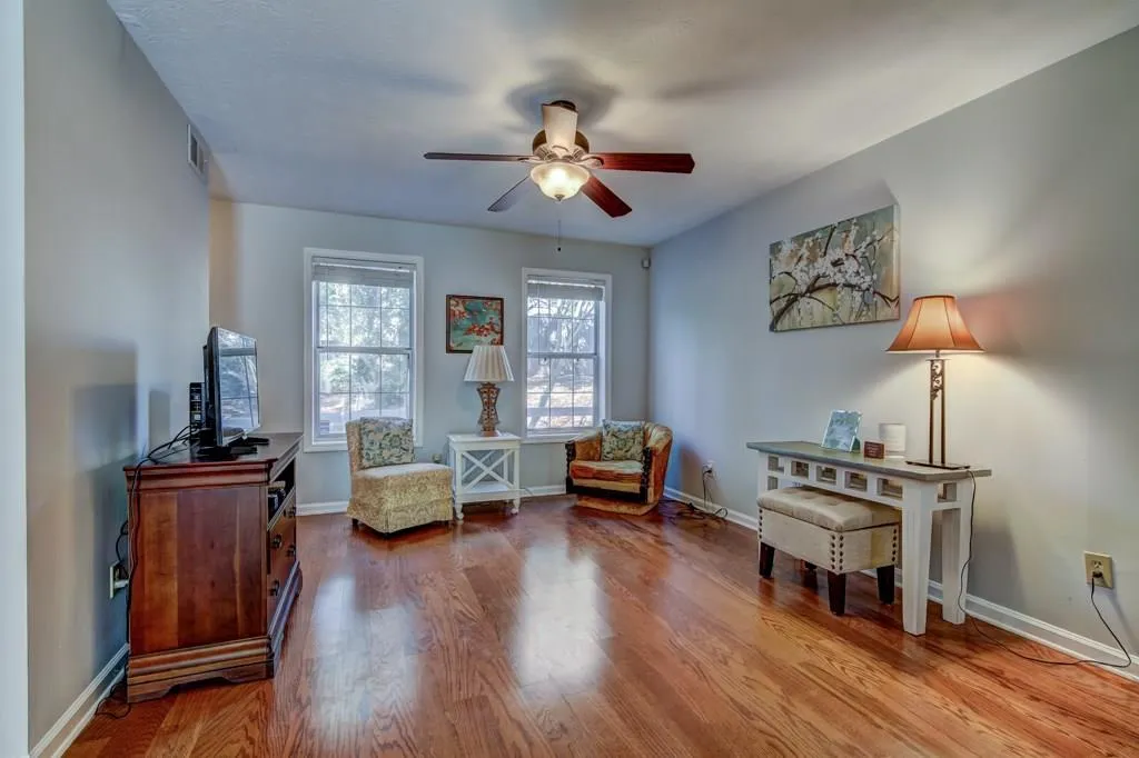 7750 Roswell Road Unit 5h, Sandy Springs, Georgia 30350, 2 Bedrooms Bedrooms, ,1 BathroomBathrooms,Residential,Sold,7750 Roswell Road Unit 5h,5965489