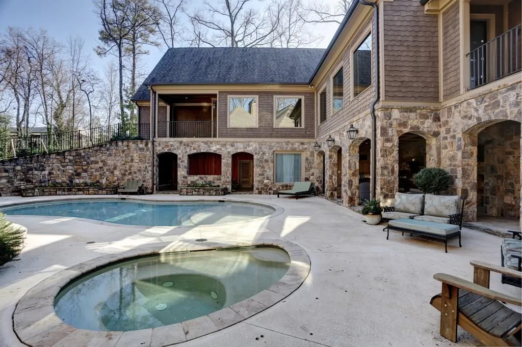 347 Tall Oaks Drive, Atlanta, Georgia 30342, 6 Bedrooms Bedrooms, ,7 BathroomsBathrooms,Residential,Sold,347 Tall Oaks Drive,5805454