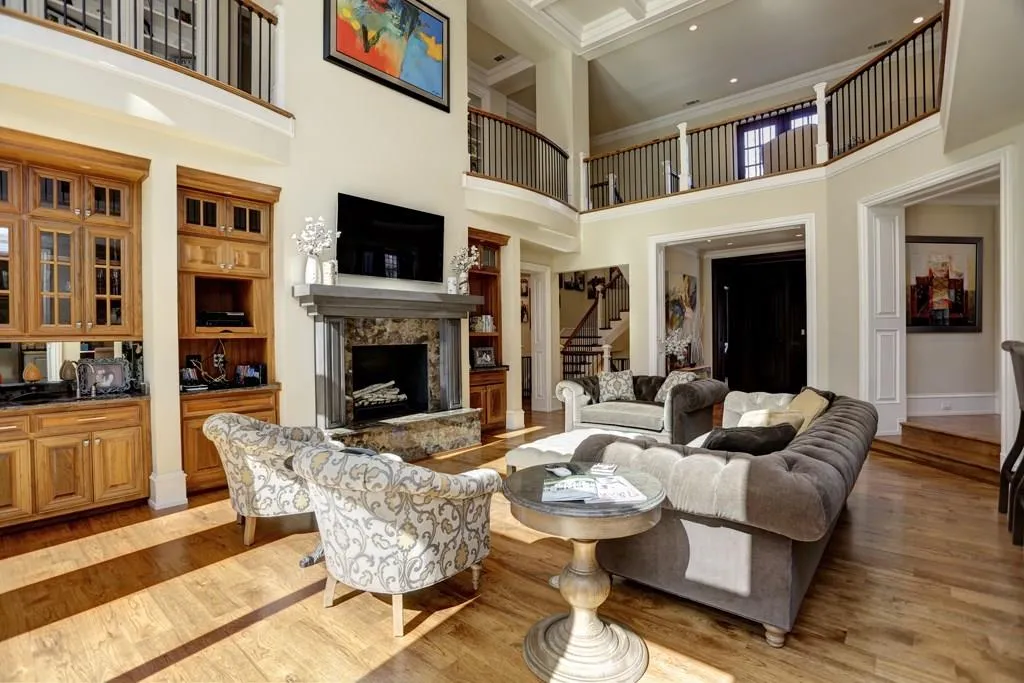 347 Tall Oaks Drive, Atlanta, Georgia 30342, 6 Bedrooms Bedrooms, ,7 BathroomsBathrooms,Residential,Sold,347 Tall Oaks Drive,5805454