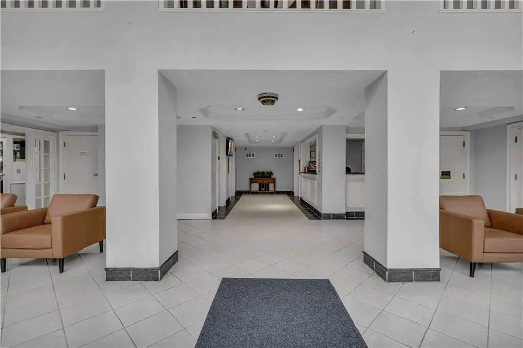 2479 Peachtree Road Ne Unit 506, Atlanta, Georgia 30305, 1 Bedroom Bedrooms, 0 ,1 BathroomBathrooms,Residential,For Sale,2479 Peachtree Road Ne Unit 506,7683191