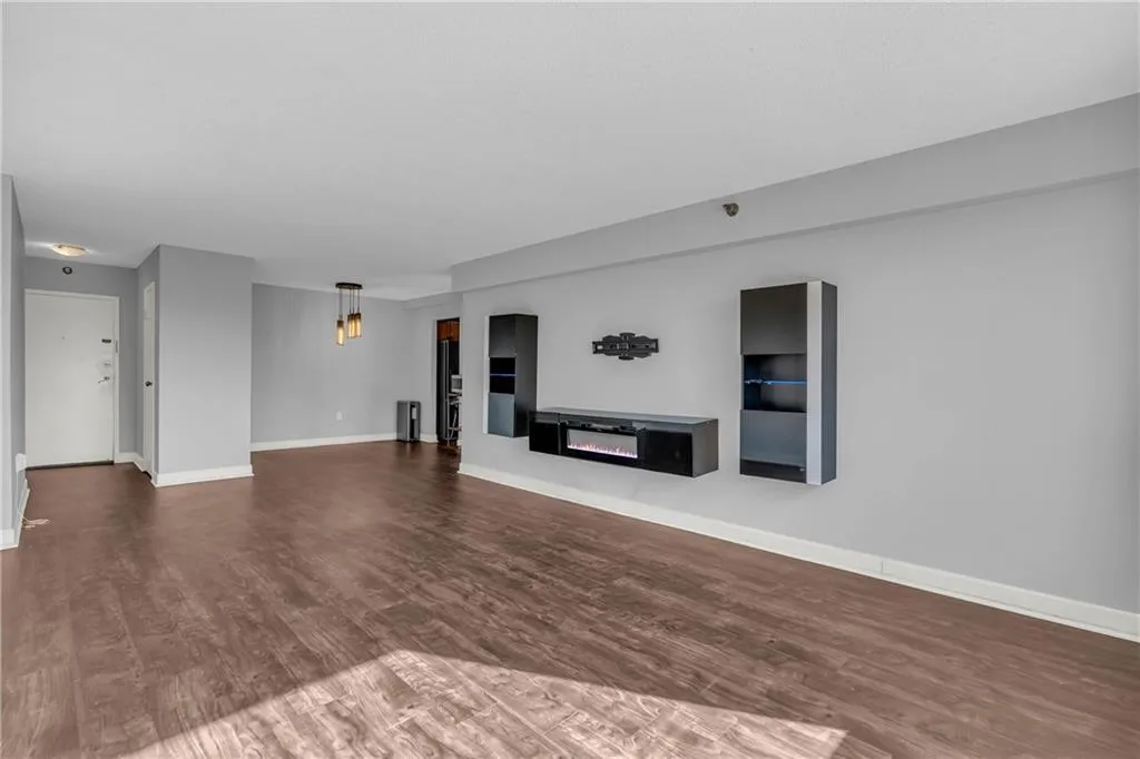2479 Peachtree Road Ne Unit 506, Atlanta, Georgia 30305, 1 Bedroom Bedrooms, 0 ,1 BathroomBathrooms,Residential,For Sale,2479 Peachtree Road Ne Unit 506,7683191