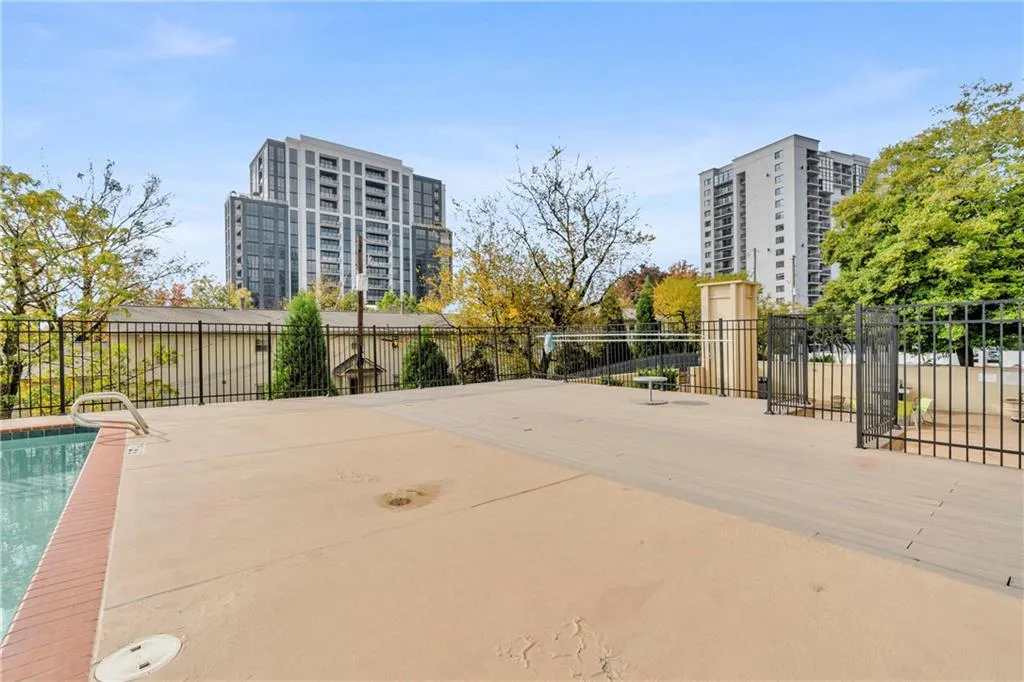 2479 Peachtree Road Ne Unit 506, Atlanta, Georgia 30305, 1 Bedroom Bedrooms, 0 ,1 BathroomBathrooms,Residential,For Sale,2479 Peachtree Road Ne Unit 506,7683191