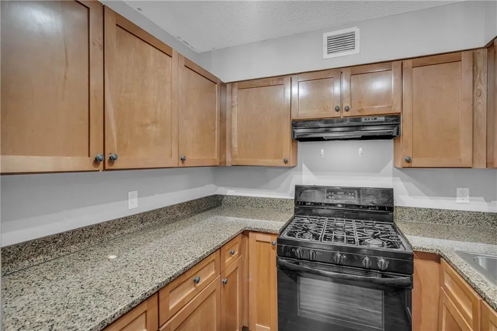 2479 Peachtree Road Ne Unit 506, Atlanta, Georgia 30305, 1 Bedroom Bedrooms, 0 ,1 BathroomBathrooms,Residential,For Sale,2479 Peachtree Road Ne Unit 506,7683191