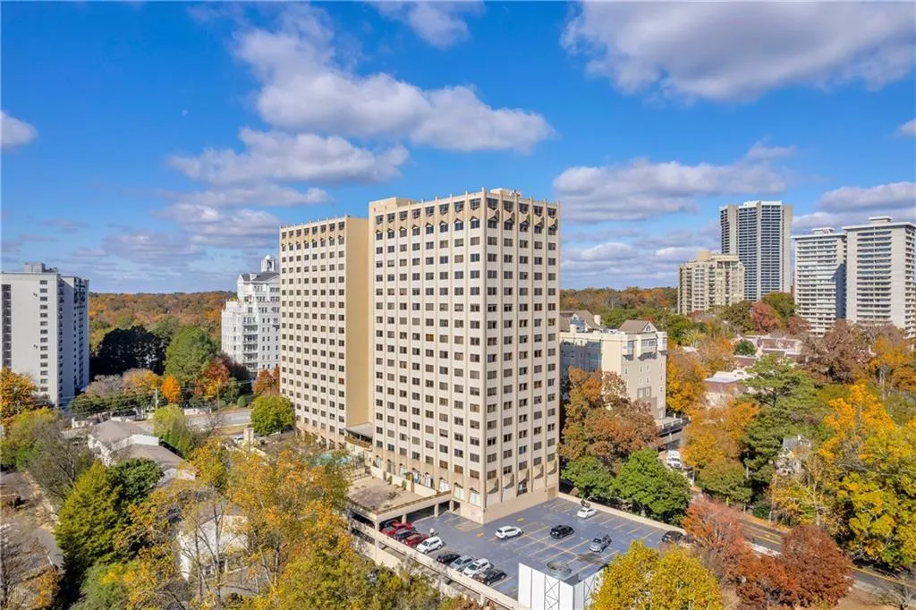2479 Peachtree Road Ne Unit 506, Atlanta, Georgia 30305, 1 Bedroom Bedrooms, 0 ,1 BathroomBathrooms,Residential,For Sale,2479 Peachtree Road Ne Unit 506,7683191