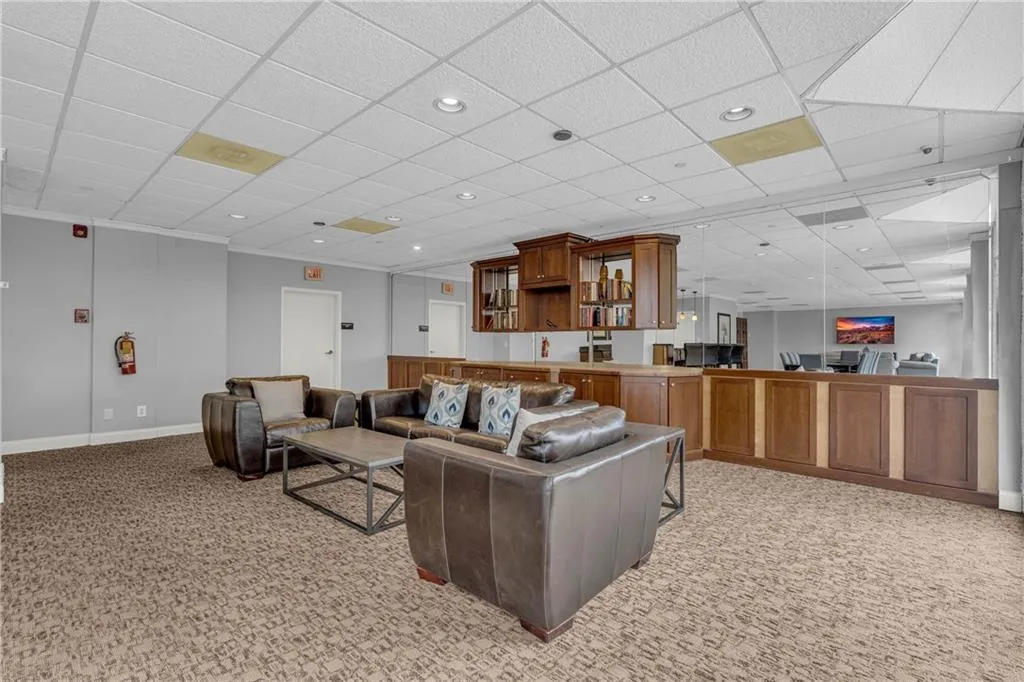 2479 Peachtree Road Ne Unit 506, Atlanta, Georgia 30305, 1 Bedroom Bedrooms, 0 ,1 BathroomBathrooms,Residential,For Sale,2479 Peachtree Road Ne Unit 506,7683191
