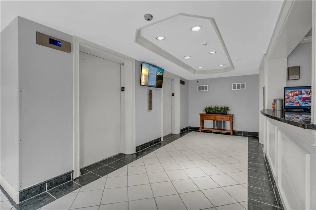 2479 Peachtree Road Ne Unit 506, Atlanta, Georgia 30305, 1 Bedroom Bedrooms, 0 ,1 BathroomBathrooms,Residential,For Sale,2479 Peachtree Road Ne Unit 506,7683191