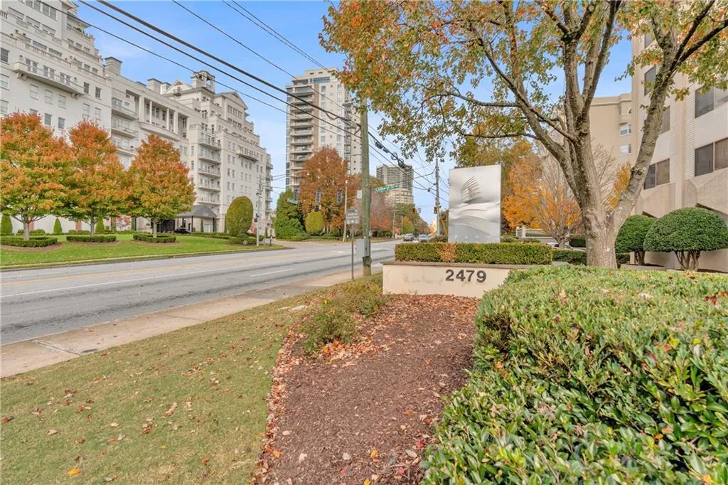 2479 Peachtree Road Ne Unit 506, Atlanta, Georgia 30305, 1 Bedroom Bedrooms, 0 ,1 BathroomBathrooms,Residential,For Sale,2479 Peachtree Road Ne Unit 506,7683191