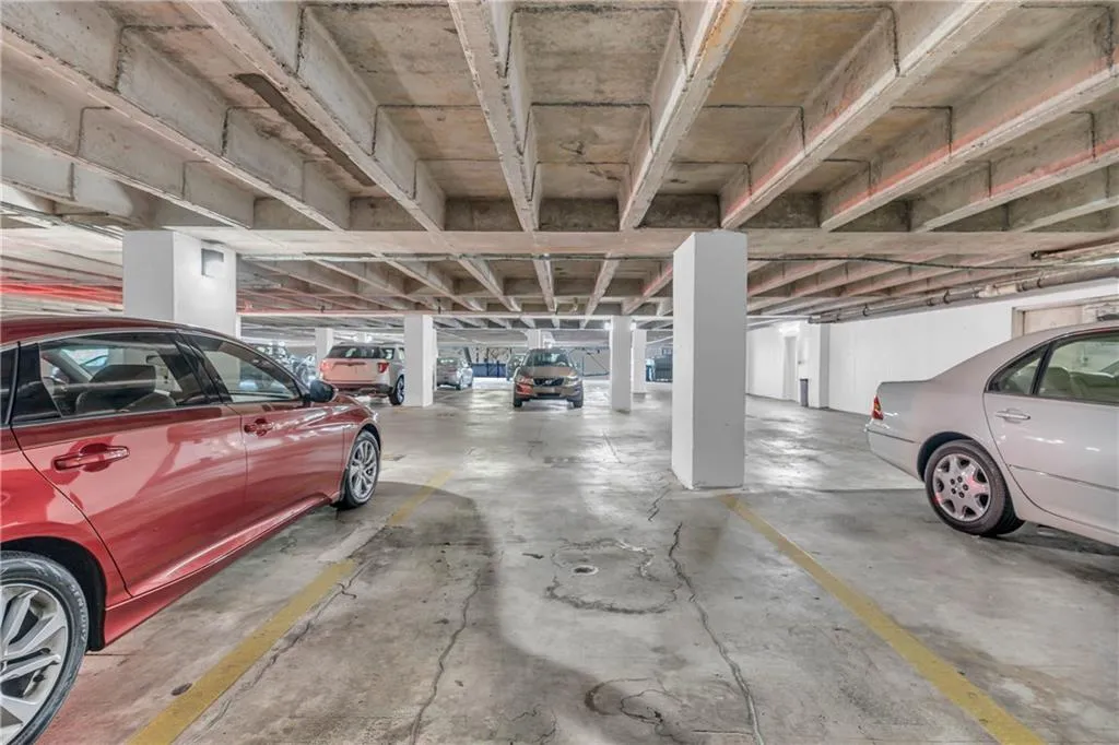 2479 Peachtree Road Ne Unit 506, Atlanta, Georgia 30305, 1 Bedroom Bedrooms, 0 ,1 BathroomBathrooms,Residential,For Sale,2479 Peachtree Road Ne Unit 506,7683191