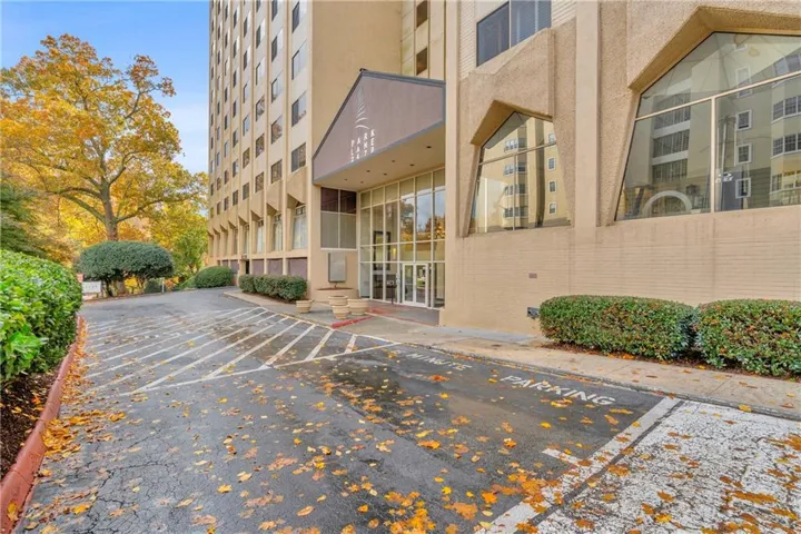 2479 Peachtree Road Ne Unit 506, Atlanta, Georgia 30305