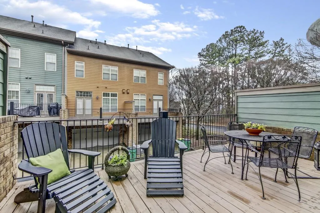 905 Telfair Close, Sandy Springs, Georgia 30350, 3 Bedrooms Bedrooms, ,3 BathroomsBathrooms,Residential,Sold,905 Telfair Close,6505832