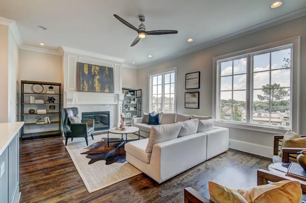 2816 Paces Lookout Lane, Atlanta, Georgia 30339, 4 Bedrooms Bedrooms, ,4 BathroomsBathrooms,Residential,Sold,2816 Paces Lookout Lane,6007945