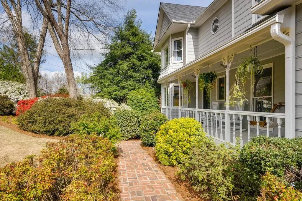 Brick Side Walk Entry