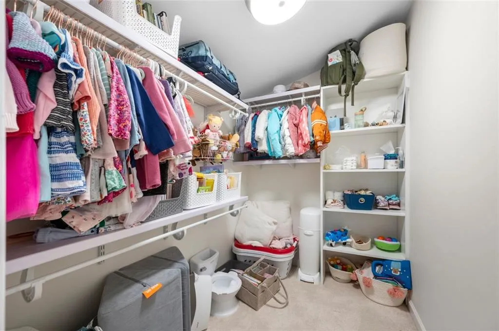 Walk in Closet