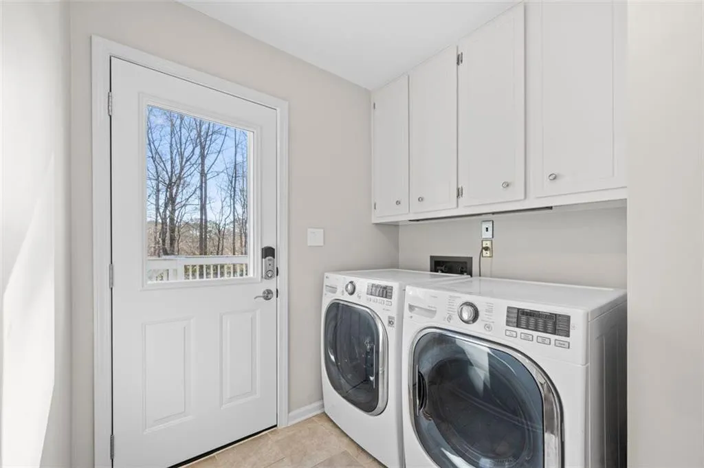 Laundry Room / Mud Room