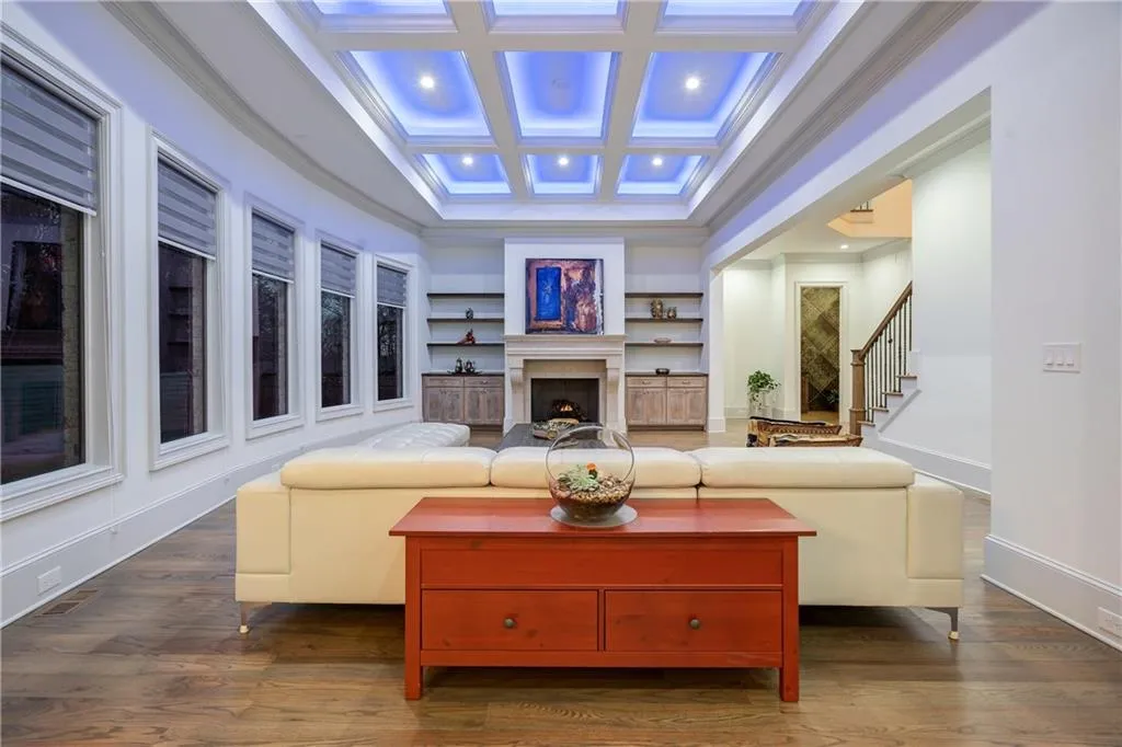 174 Mystic Place, Atlanta, Georgia 30342, 5 Bedrooms Bedrooms, ,4 BathroomsBathrooms,Residential,Sold,174 Mystic Place,6124369