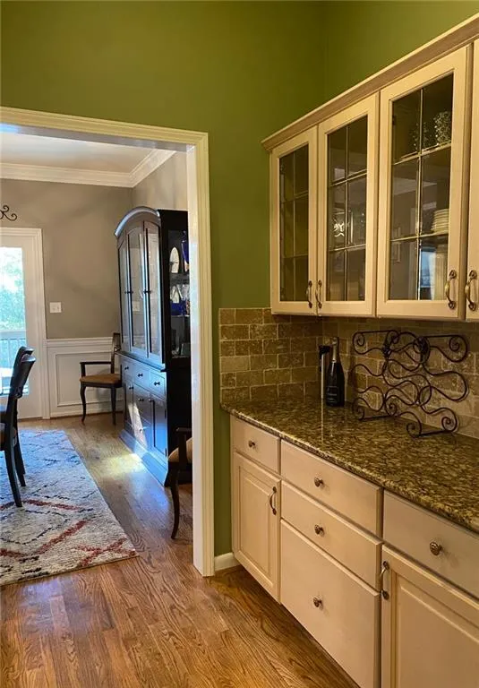 5227 Glenridge Drive Ne, Atlanta, Georgia 30342, 3 Bedrooms Bedrooms, ,3 BathroomsBathrooms,Residential,Sold,5227 Glenridge Drive Ne,7019945