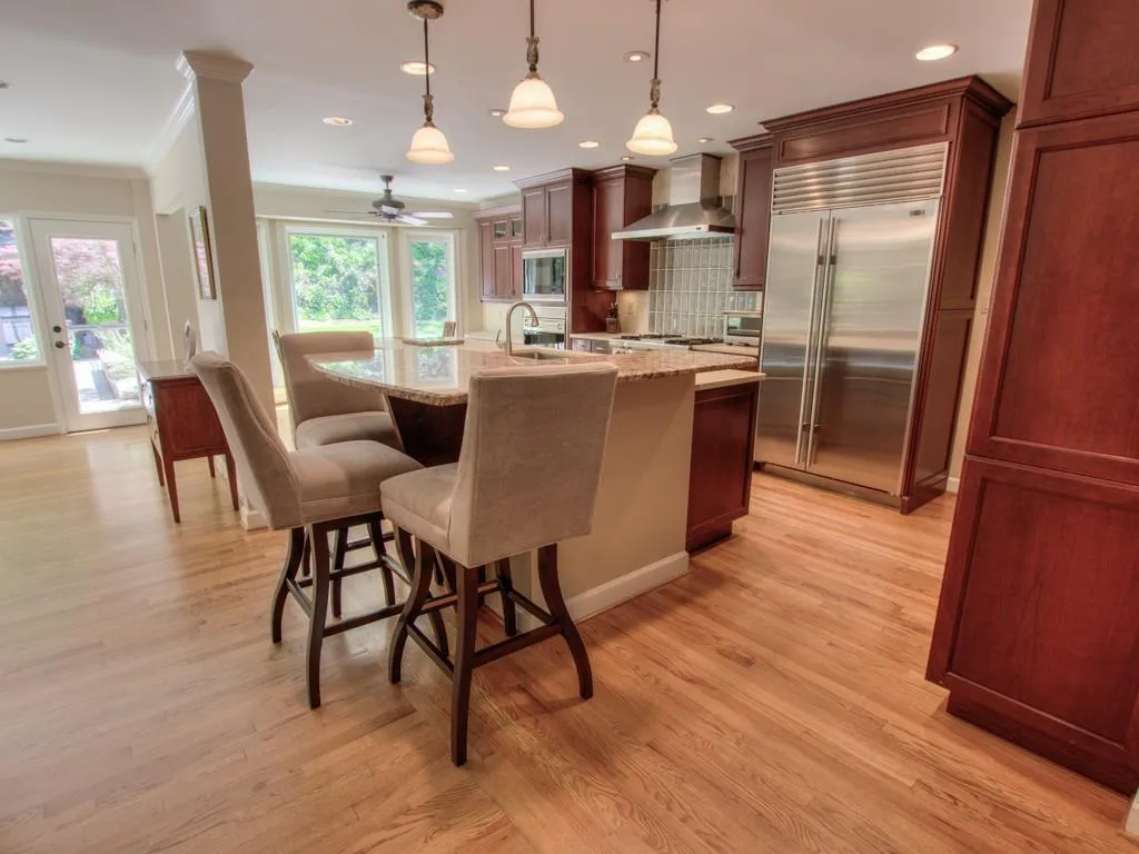 5950 Riverwood Drive, Sandy Springs, Georgia 30328, 5 Bedrooms Bedrooms, ,4 BathroomsBathrooms,Residential,Sold,5950 Riverwood Drive,5880392