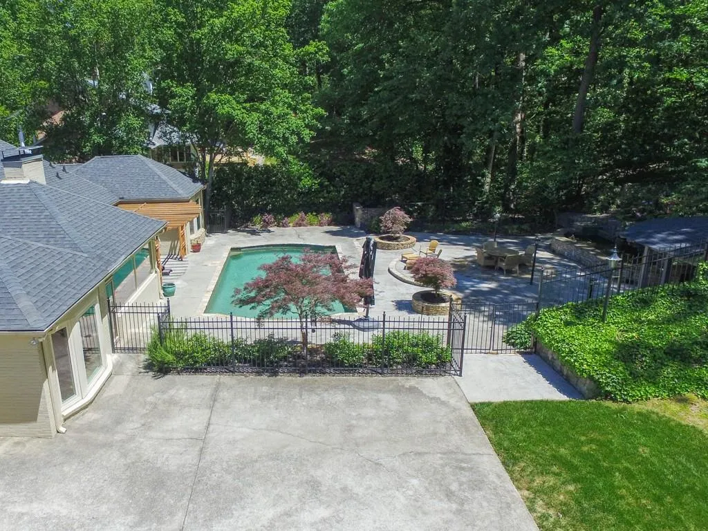 5950 Riverwood Drive, Sandy Springs, Georgia 30328, 5 Bedrooms Bedrooms, ,4 BathroomsBathrooms,Residential,Sold,5950 Riverwood Drive,5880392