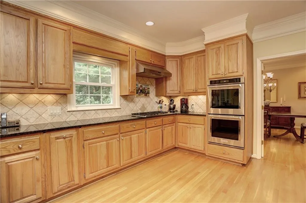 1035 Riverside Trace, Sandy Springs, Georgia 30328, 4 Bedrooms Bedrooms, ,3 BathroomsBathrooms,Residential,Sold,1035 Riverside Trace,5868759