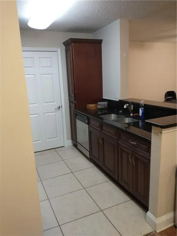 6110 Santa Fe Parkway, Sandy Springs, Georgia 30350, 2 Bedrooms Bedrooms, ,2 BathroomsBathrooms,Residential,Sold,6110 Santa Fe Parkway,6987390