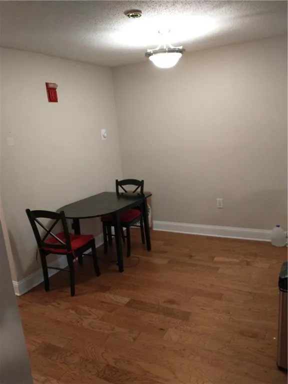 6110 Santa Fe Parkway, Sandy Springs, Georgia 30350, 2 Bedrooms Bedrooms, ,2 BathroomsBathrooms,Residential,Sold,6110 Santa Fe Parkway,6987390